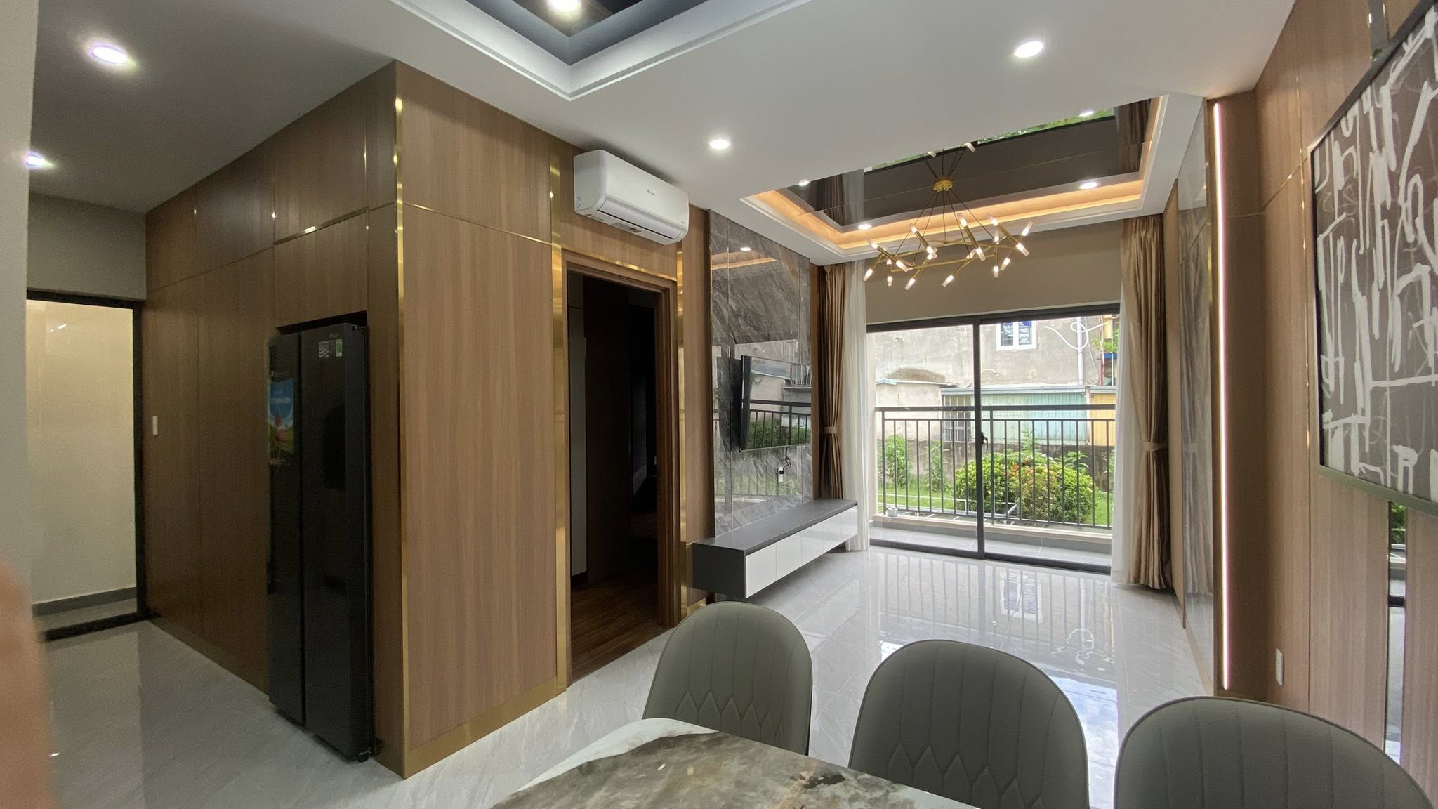 Căn hộ mẫu Symlife gấp rút hoàn thiện phục vụ khách hàng